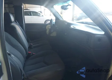 2003 Chevrolet Silverado Work Truck z USA, uszkodzony, nr VIN 2GCEC19X631169001